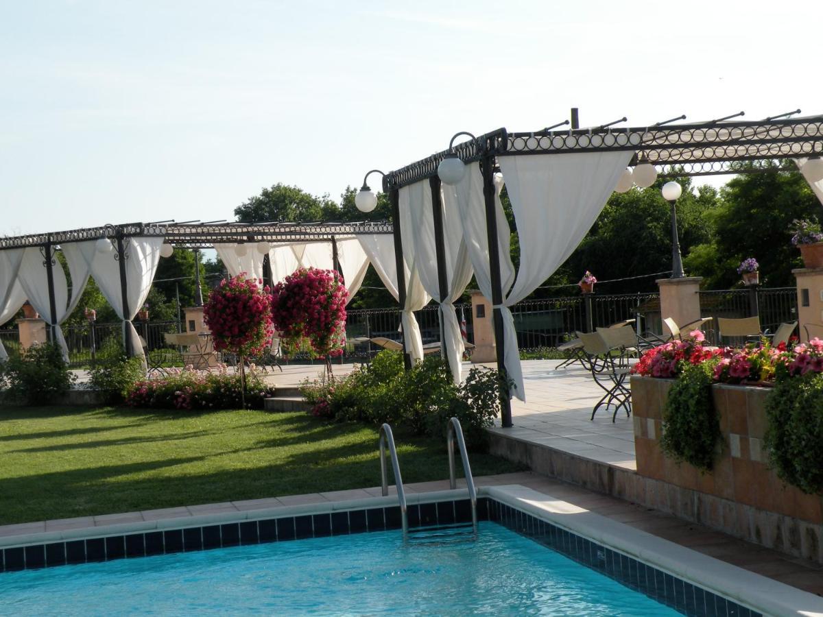 Agriturismo Corte Bebbi Bibbiano  Exterior foto